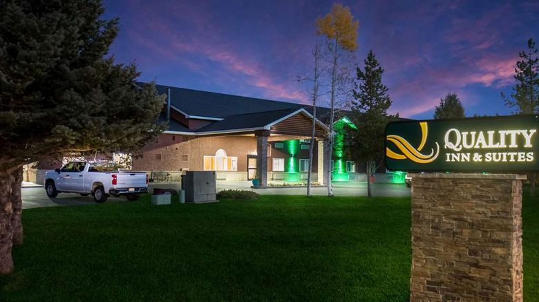 <b>Quality Inn & Suites Steamboat Springs Exterior</b>. Images powered by <a href="https://iceportal.shijigroup.com/" title="IcePortal" target="_blank">IcePortal</a>.