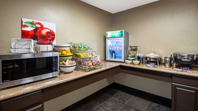 <b>Quality Inn & Suites Steamboat Springs Restaurant</b>. Images powered by <a href="https://iceportal.shijigroup.com/" title="IcePortal" target="_blank">IcePortal</a>.