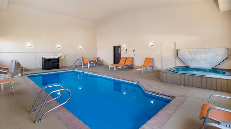Quality Inn & Suites Steamboat Springs Pool