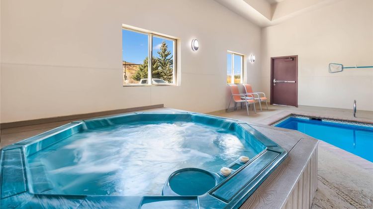 Quality Inn & Suites Steamboat Springs Pool