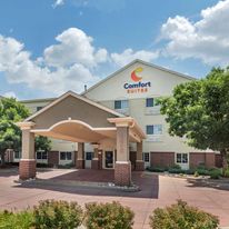 Comfort Suites