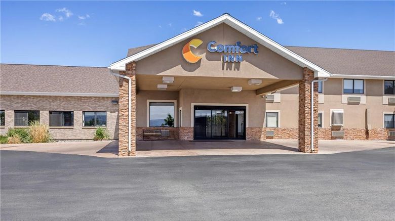 <b>Comfort Inn Exterior</b>. Images powered by <a href="https://iceportal.shijigroup.com/" title="IcePortal" target="_blank">IcePortal</a>.