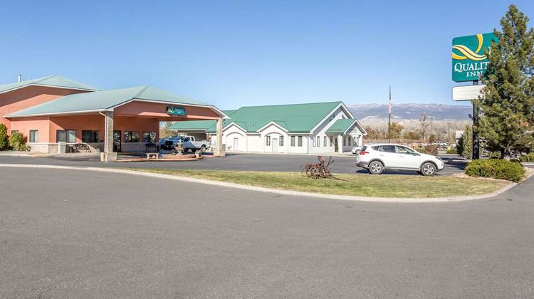 Quality Inn Delta Exterior