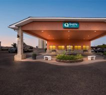 Quality Inn Delta Exterior