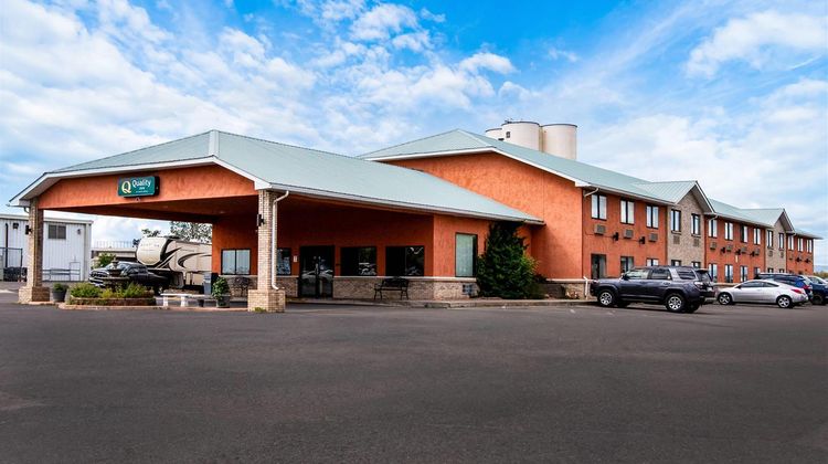 Quality Inn Delta Exterior