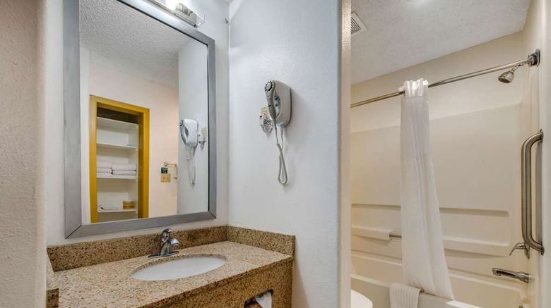 <b>Comfort Inn Denver Southeast/Aurora Suite</b>. Images powered by <a href="https://iceportal.shijigroup.com/" title="IcePortal" target="_blank">IcePortal</a>.