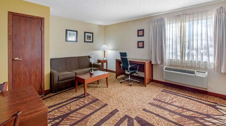 <b>Comfort Inn Denver Southeast/Aurora Suite</b>. Images powered by <a href="https://iceportal.shijigroup.com/" title="IcePortal" target="_blank">IcePortal</a>.
