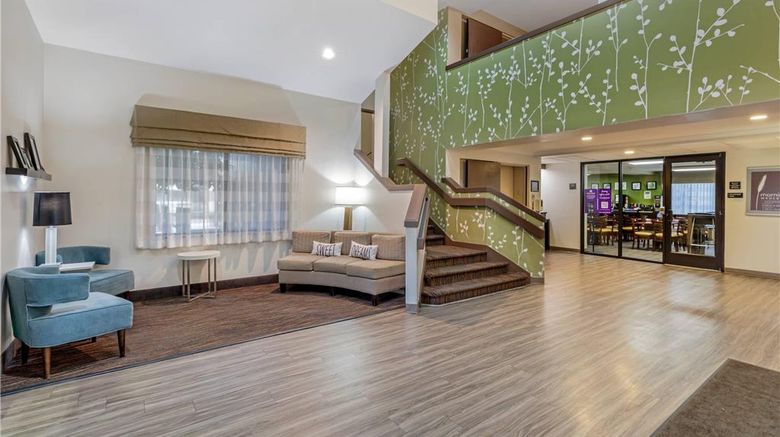 <b>Sleep Inn Denver Tech Center Lobby</b>. Images powered by <a href="https://iceportal.shijigroup.com/" title="IcePortal" target="_blank">IcePortal</a>.