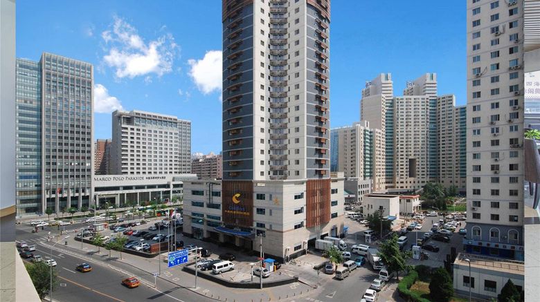 <b>Comfort Suites Olympics Park Yayuncun Exterior</b>. Images powered by <a href="https://iceportal.shijigroup.com/" title="IcePortal" target="_blank">IcePortal</a>.