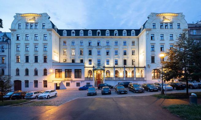 Clarion Grandhotel Zlaty Lev Exterior