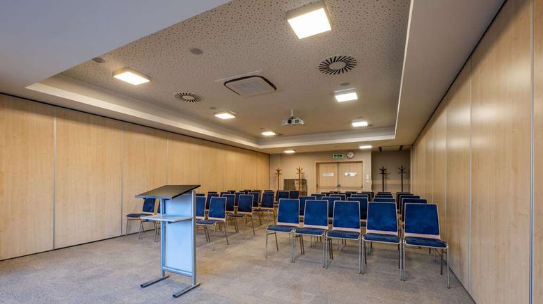 <b>Clarion Congress Hotel Ceske Budejovice Meeting</b>. Images powered by <a href="https://iceportal.shijigroup.com/" title="IcePortal" target="_blank">IcePortal</a>.