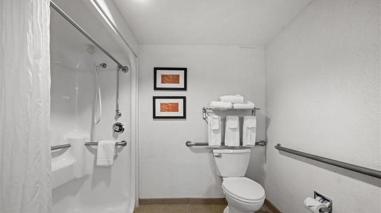 Comfort Suites Norwich Room