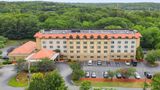 Comfort Suites Norwich Exterior