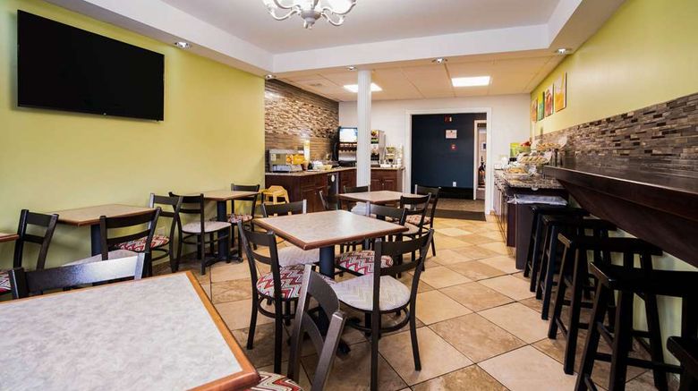 <b>Quality Inn Cromwell Restaurant</b>. Images powered by <a href="https://iceportal.shijigroup.com/" title="IcePortal" target="_blank">IcePortal</a>.