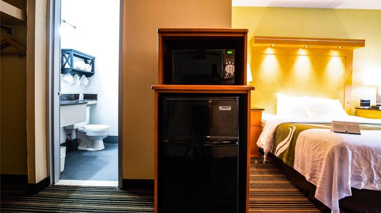 Quality Inn Cromwell Room