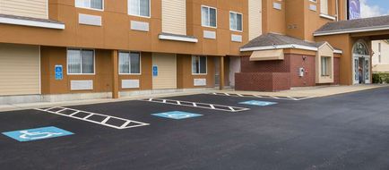 Sleep Inn and Suites Niantic North Exterior