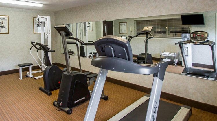 Sleep Inn and Suites Niantic North Health