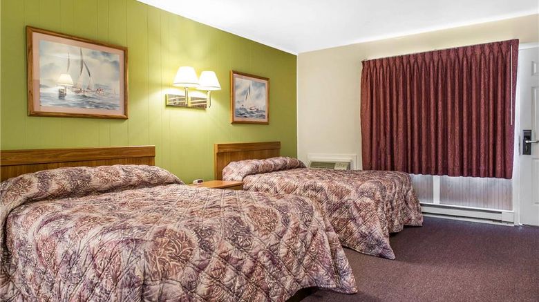 <b>Rodeway Inn Room</b>. Images powered by <a href="https://iceportal.shijigroup.com/" title="IcePortal" target="_blank">IcePortal</a>.