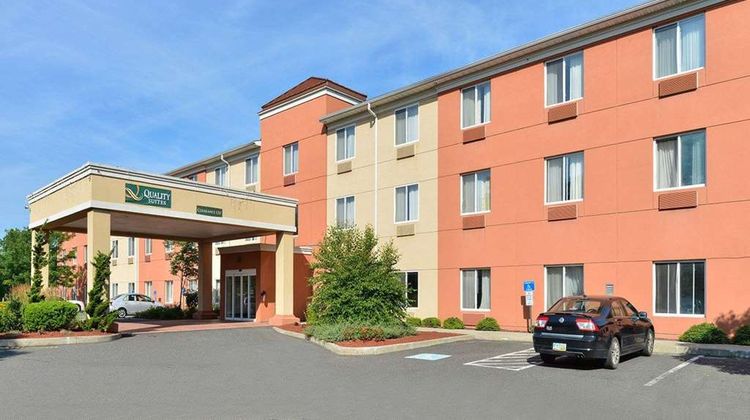 Quality Suites Stratford Exterior
