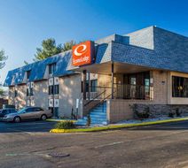 Econo Lodge Milldale-Southington Exterior