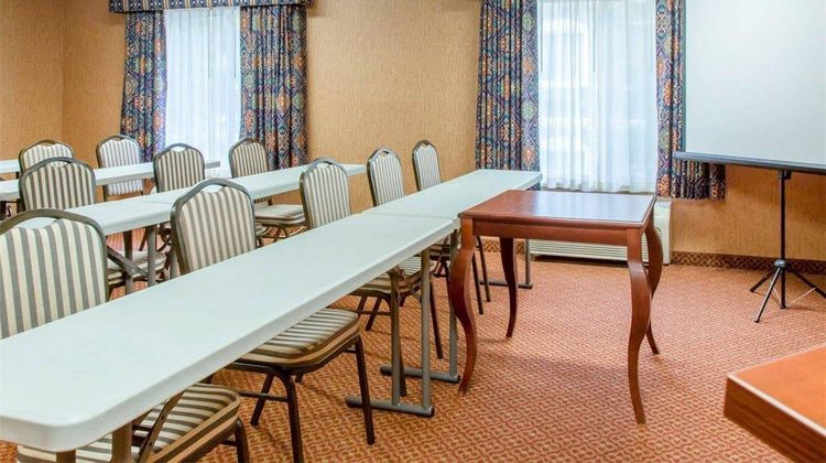 Quality Inn & Suites Meeting