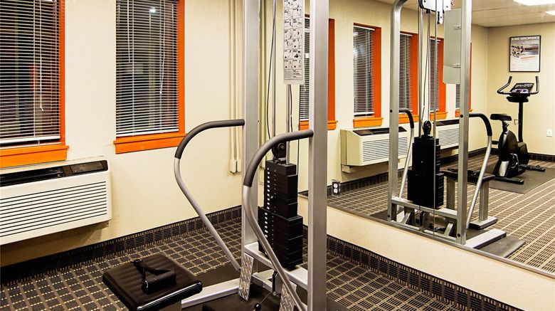 <b>Quality Inn Health</b>. Images powered by <a href="https://iceportal.shijigroup.com/" title="IcePortal" target="_blank">IcePortal</a>.