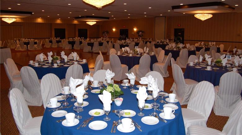 <b>Rodeway Inn & Suites, East Windsor Meeting</b>. Images powered by <a href="https://iceportal.shijigroup.com/" title="IcePortal" target="_blank">IcePortal</a>.