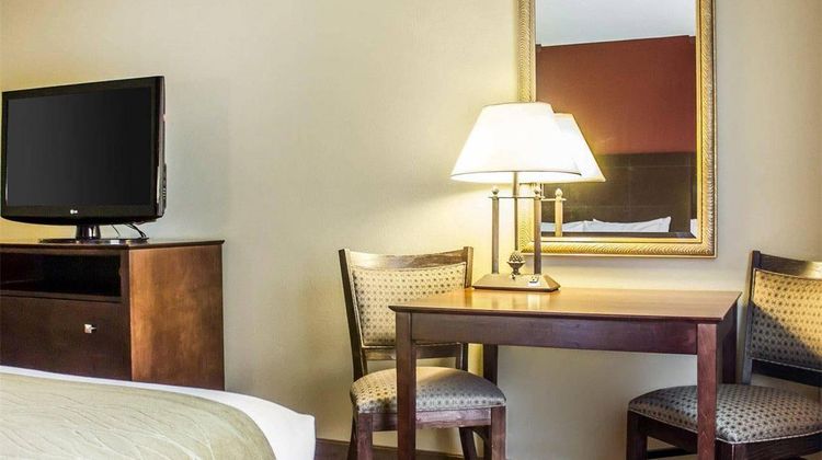 Comfort Inn & Suites Dayville Room