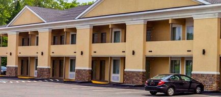 Quality Inn Waterbury Exterior