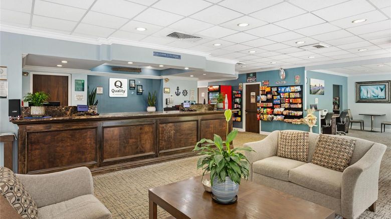 <b>Quality Inn Old Saybrook Lobby</b>. Images powered by <a href="https://iceportal.shijigroup.com/" title="IcePortal" target="_blank">IcePortal</a>.