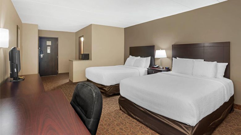 <b>Quality Inn Old Saybrook Room</b>. Images powered by <a href="https://iceportal.shijigroup.com/" title="IcePortal" target="_blank">IcePortal</a>.