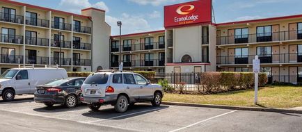Econo Lodge Resort Exterior