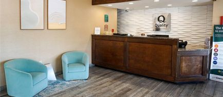 Quality Inn & Suites Georgetown Lobby
