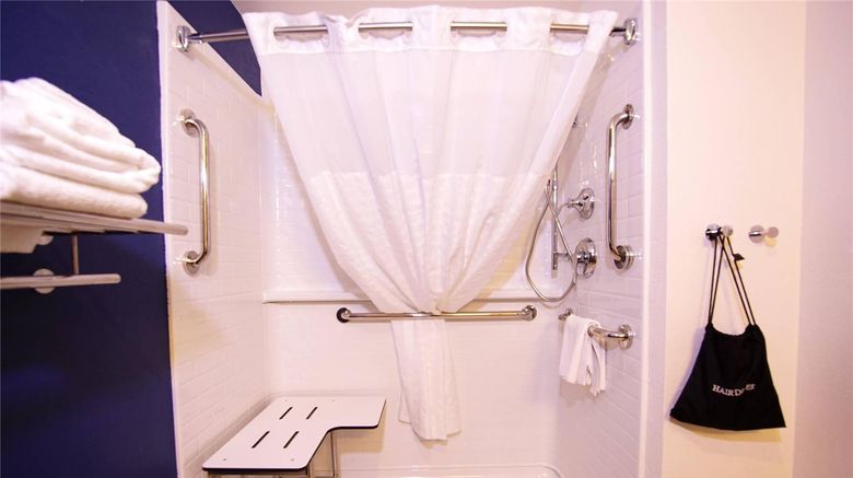 <b>Quality Inn & Suites Georgetown Room</b>. Images powered by <a href="https://iceportal.shijigroup.com/" title="IcePortal" target="_blank">IcePortal</a>.