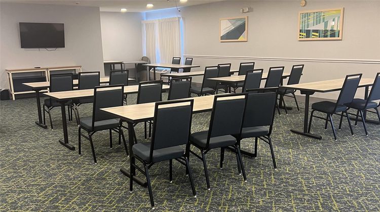 Quality Inn & Suites Georgetown Meeting