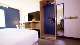 <b>Quality Inn & Suites Georgetown Room</b>. Images powered by <a href="https://iceportal.shijigroup.com/" title="IcePortal" target="_blank">IcePortal</a>.