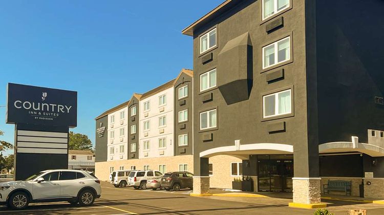 Country Inn & Suites by Radisson Dewey Exterior