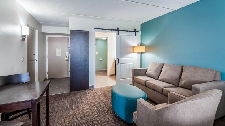 <b>Sleep Inn & Suites Rehoboth Beach Area Suite</b>. Images powered by <a href="https://iceportal.shijigroup.com/" title="IcePortal" target="_blank">IcePortal</a>.