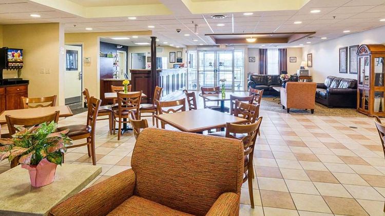 MainStay Suites Lobby