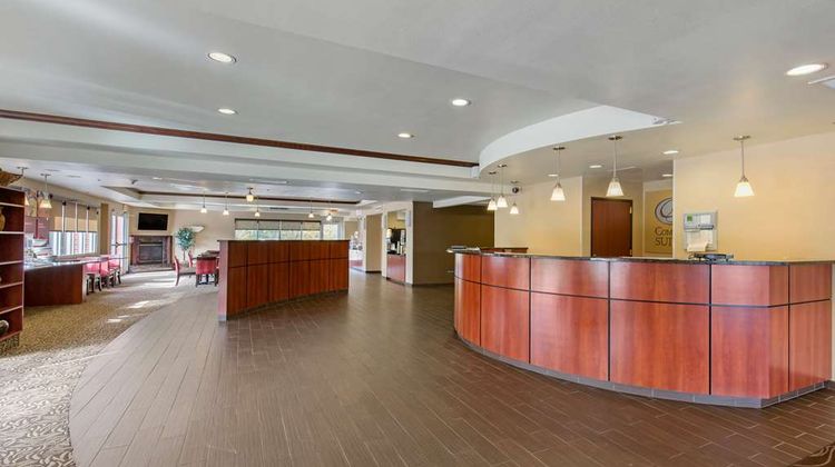 Comfort Suites Seaford Lobby