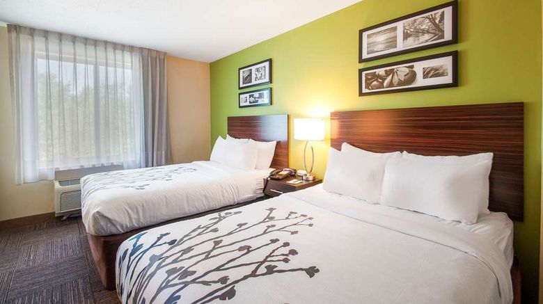 <b>Sleep Inn and Suites Dover University Area Suite</b>. Images powered by <a href="https://iceportal.shijigroup.com/" title="IcePortal" target="_blank">IcePortal</a>.