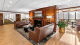 Comfort Inn & Suites Newark Lobby