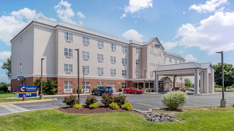 Comfort Inn and Suites Dover Exterior