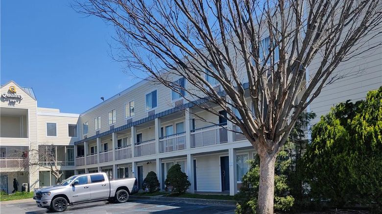 Quality Inn Newark Exterior. Images powered by <a href="https://iceportal.shijigroup.com" target="_blank" rel="noopener">Ice Portal</a>.