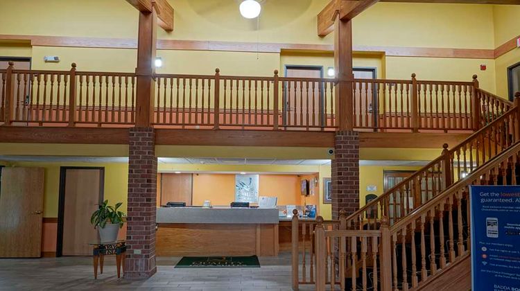 Quality Inn & Suites Harrington Lobby