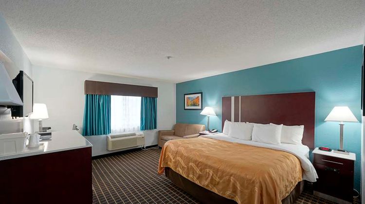 Quality Inn & Suites Harrington Room