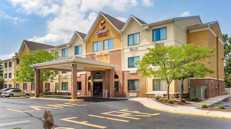 Comfort Suites Dover Exterior