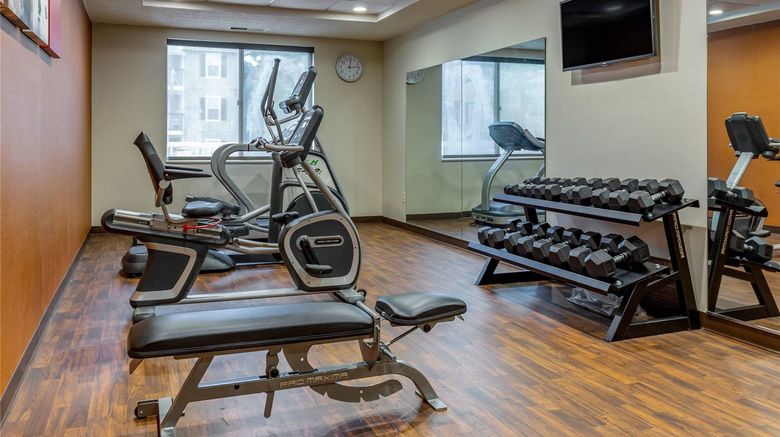 <b>Comfort Suites Dover Health</b>. Images powered by <a href="https://iceportal.shijigroup.com/" title="IcePortal" target="_blank">IcePortal</a>.