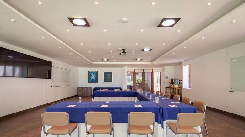 <b>San Jose de Puembo Quito Arpt, An Ascend Meeting</b>. Images powered by <a href="https://iceportal.shijigroup.com/" title="IcePortal" target="_blank">IcePortal</a>.