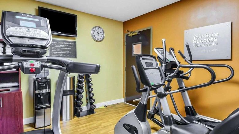 <b>Comfort Suites Health</b>. Images powered by <a href="https://iceportal.shijigroup.com/" title="IcePortal" target="_blank">IcePortal</a>.